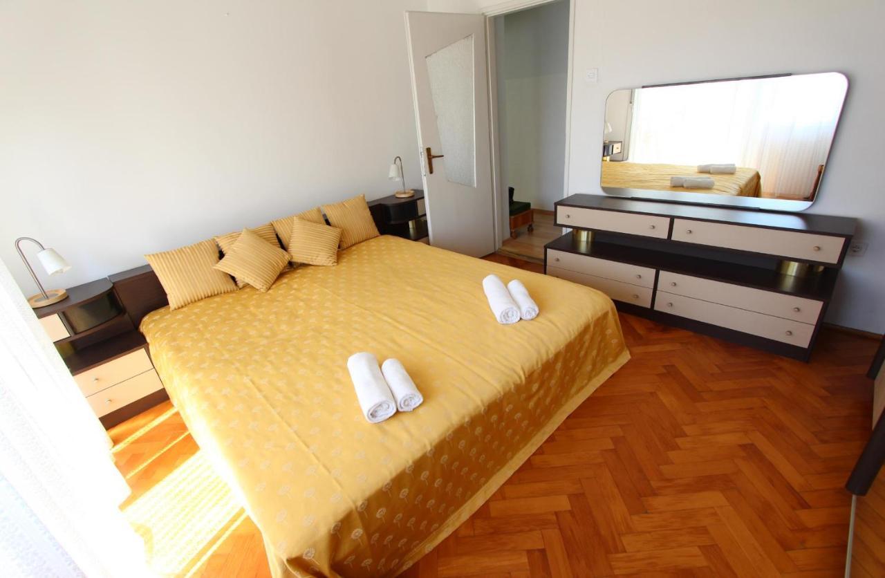 Apartment Maestral Rovinj Exterior photo