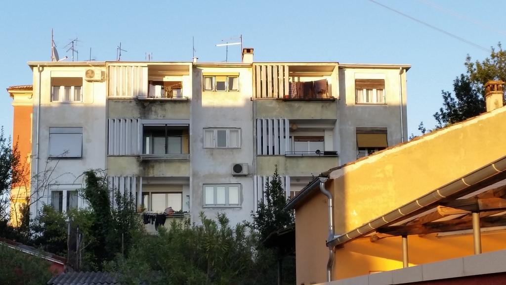 Apartment Maestral Rovinj Exterior photo